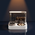 Auto Feeder - Product Shot